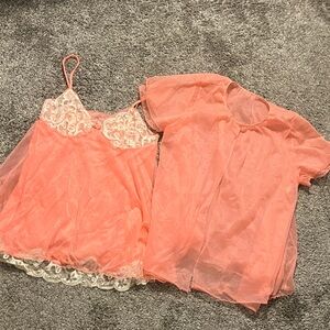 Vintage Hollywood Vassarette by Munsingwear Sheer Babydoll Gown and Robe size 36